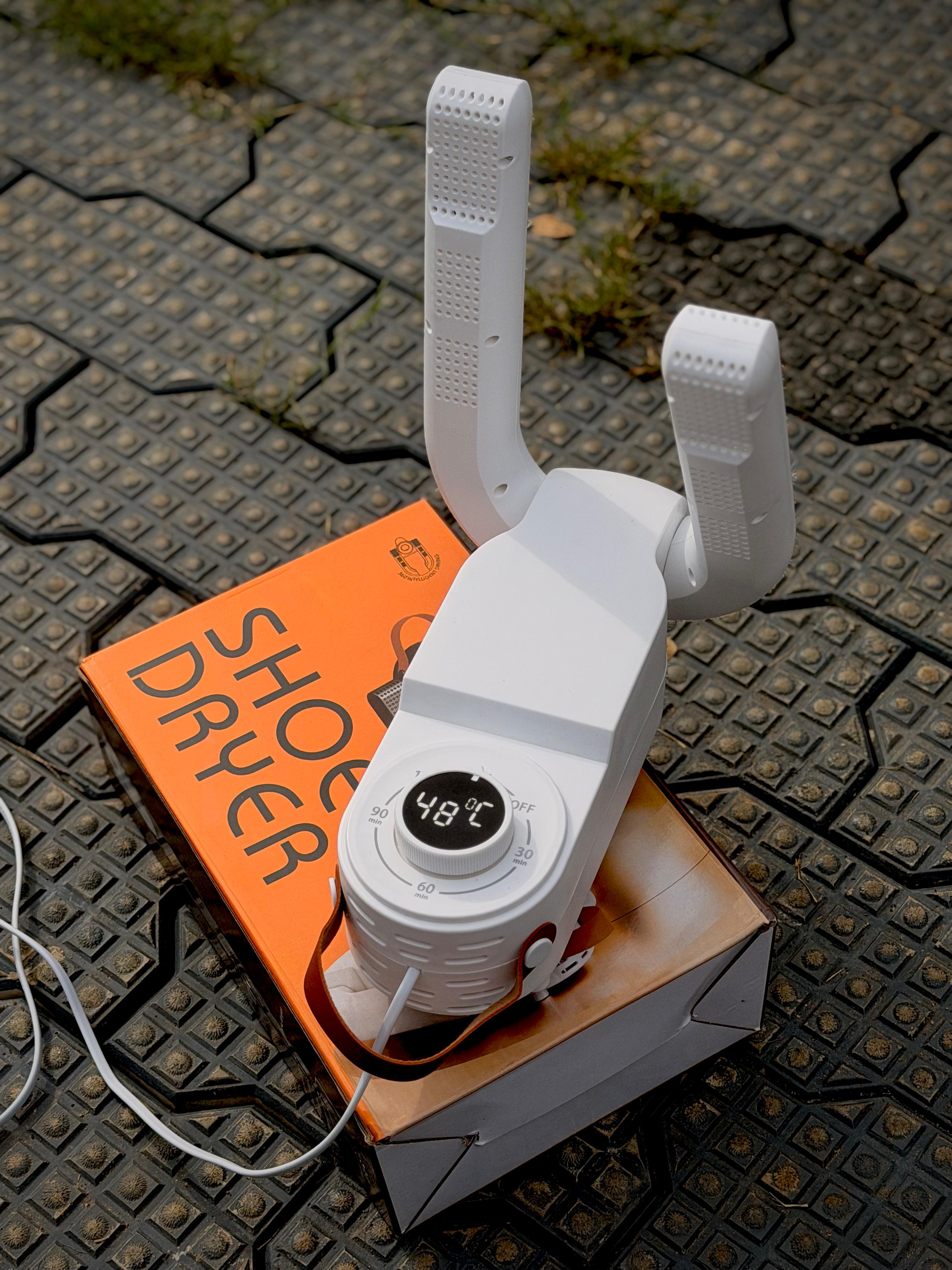 SHOE DRYER