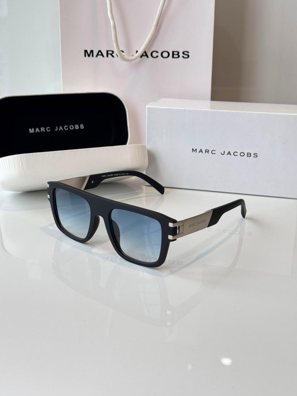 MARC JACOBS BLACK SUNGLASSES – BLUE SHADE